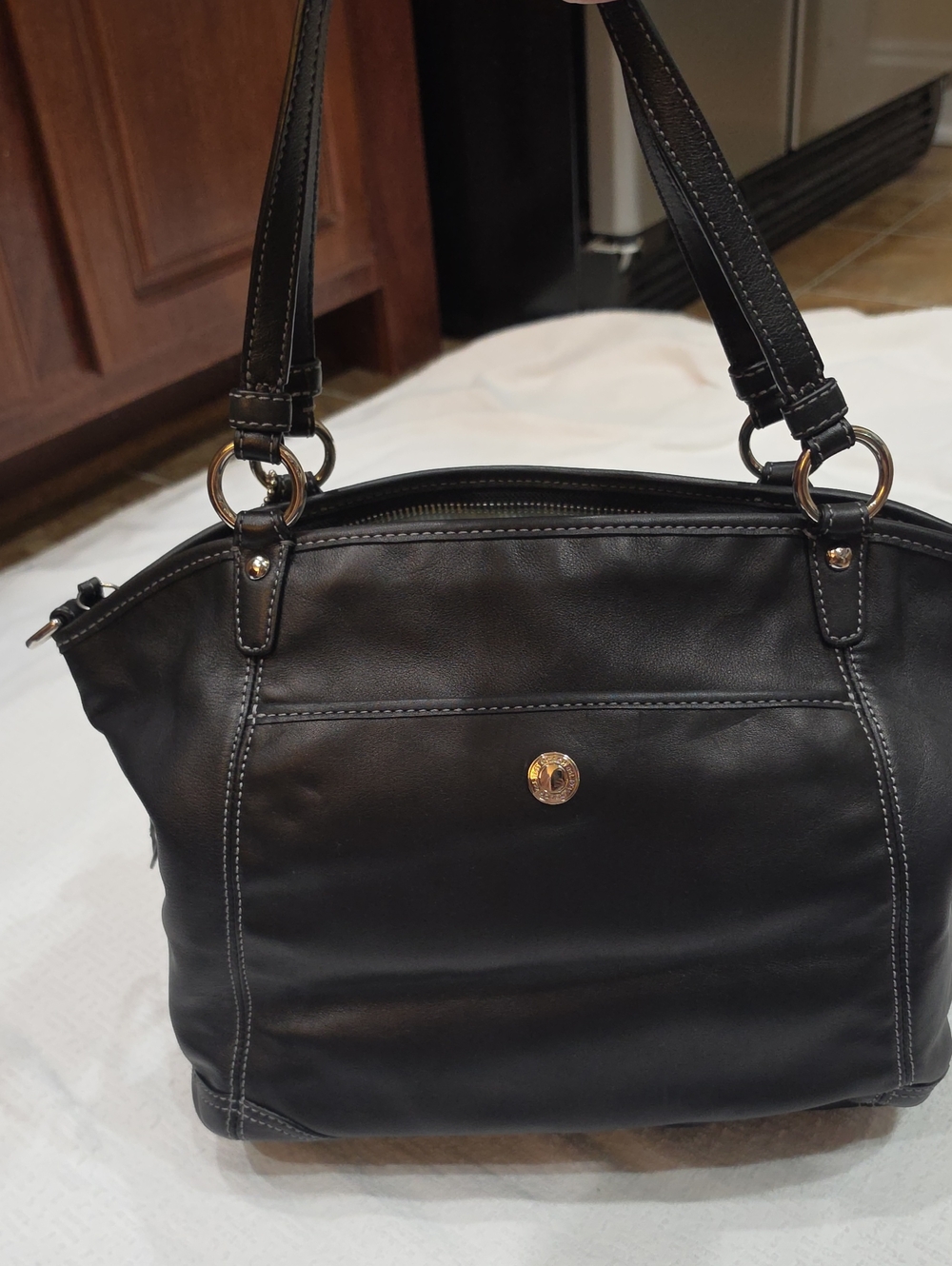 Authentic Coach Leah Tote Leather Bag - Picture 5 of 5